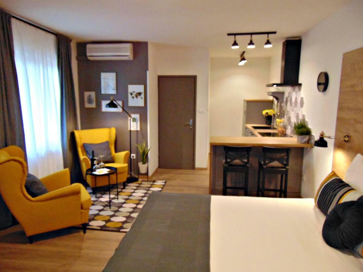 Apartments Glam 포레치 외부 사진